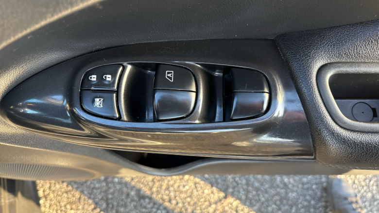 Nissan Juke 1.6 [112] Tekna 5dr [Bose] Petrol Hatchback